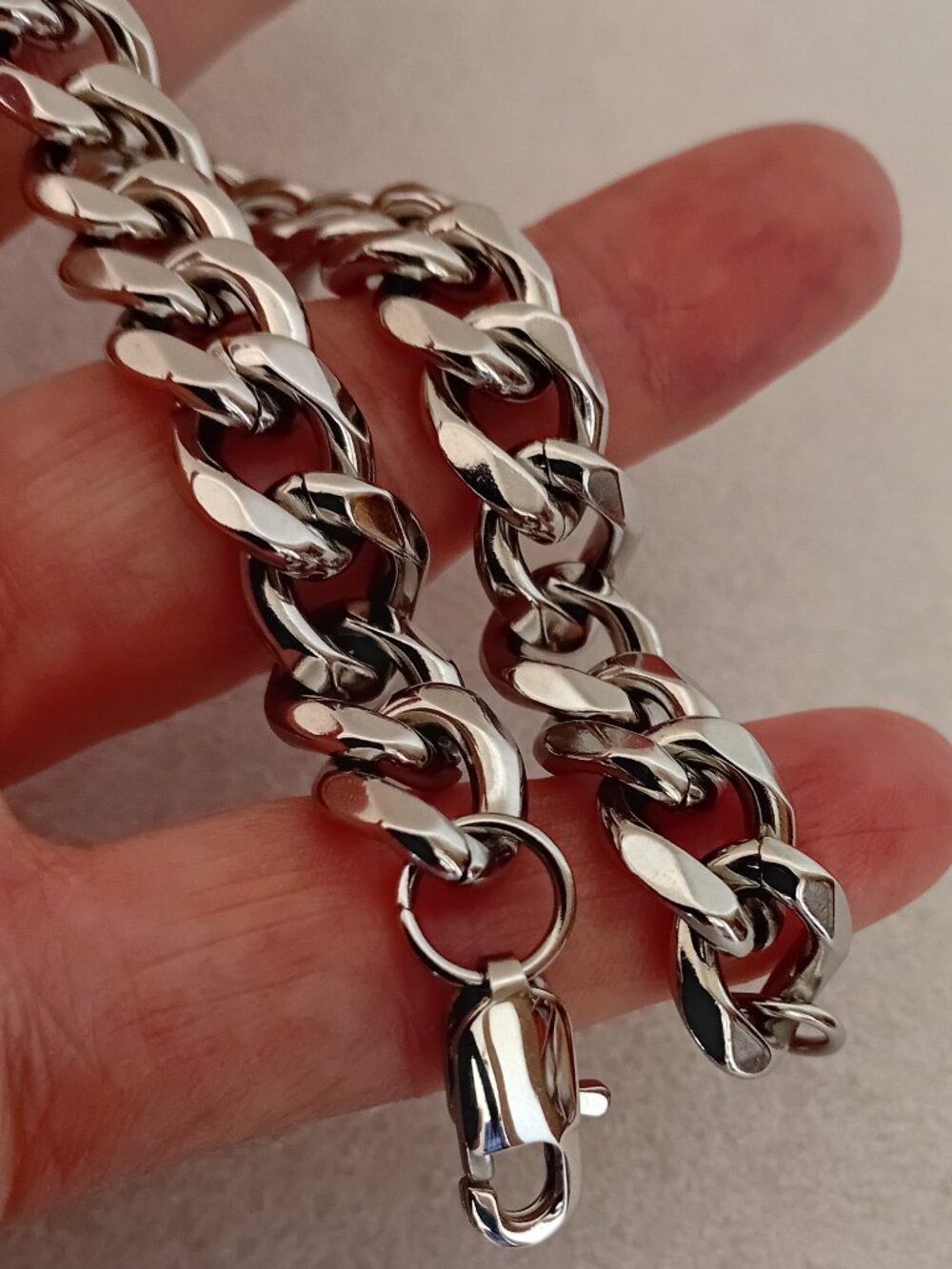 Stainless Steel Curb Link Bracelet For Men  New